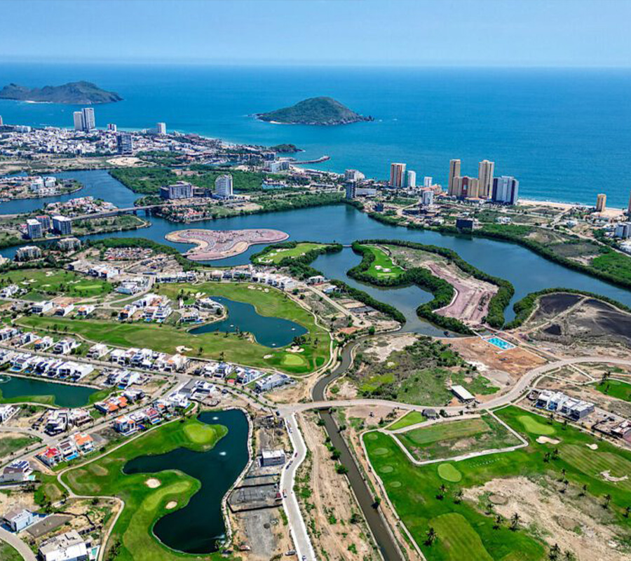 MARINA MAZATLAN